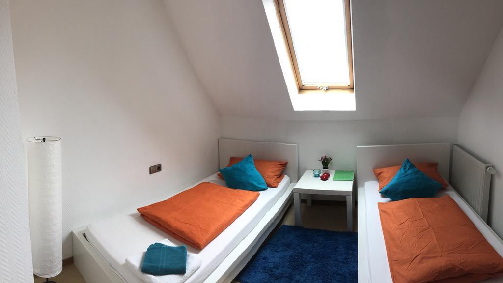 Motels21 Sersheim Værelse billede